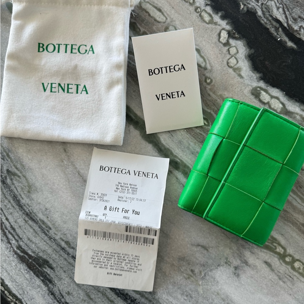 NEW BOTTEGA WALLET